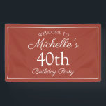 Banderoles Red Orange White 40th Birthday Party<br><div class="desc">Banderole rouge orange et blanc de 40ème anniversaire pour une fête de femme. Le texte est une police de script de calligraphie élégante. Contactez-nous pour obtenir de l'aide sur la personnalisation ou pour demander des produits correspondants.</div>