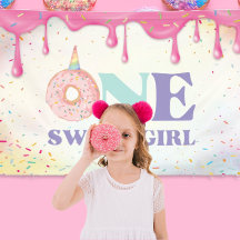 Une Fille Douce Gâteau Licorne Pastel Anniversaire