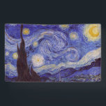 Banderoles Vincent Van Gogh Starry Nuit Vintage Art<br><div class="desc">Vincent van Gogh Starry Night Art Peinture Starry Night est un tableau de l'artiste post-impressionniste néerlandais Vincent van Gogh. Le ciel bleu de la nuit est rempli de nuages tourbillonnants, d'étoiles et d'une lune brillante croissant. La Nuit étoilée est la seule nocturne de la série de vues depuis la fenêtre...</div>