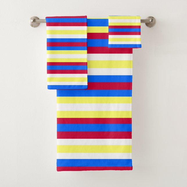 Bandes jaunes, rouges, blanches et bleues (En situation)