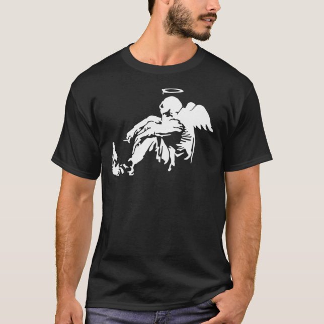 Banksy Fallen Angel Classic T-shirt (Devant)