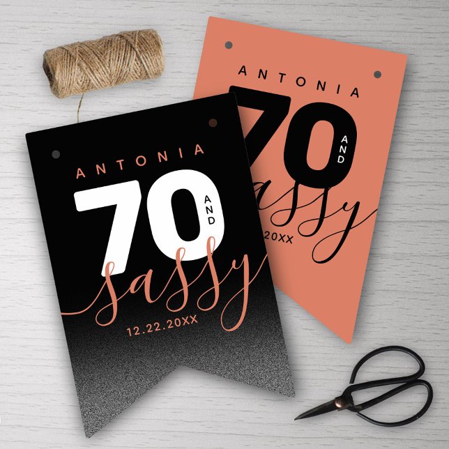 Bannière À Fanions Copper Girly 70 et Sassy (Girly Copper 70 and Sassy Her 70th Birthday Bunting Flags Cover Photo.)
