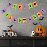 Bannière À Fanions Joyeux Halloween orange violet vert motif<br><div class="desc">Cette bannière festive "Happy Halloween !" présente des couleurs orange,  violet,  vert et noir,  des rayures à motifs et des pois,  un texte décoratif et un accent citrouille jack-o-lanterne souriant.</div>