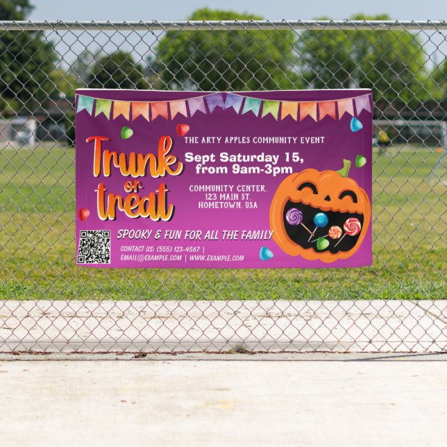 Bannière de l'événement Trunk or Treat avec un pan (En situation)