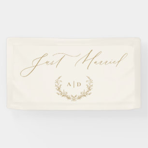Bannière de mariage "Just Married" avec monogramme