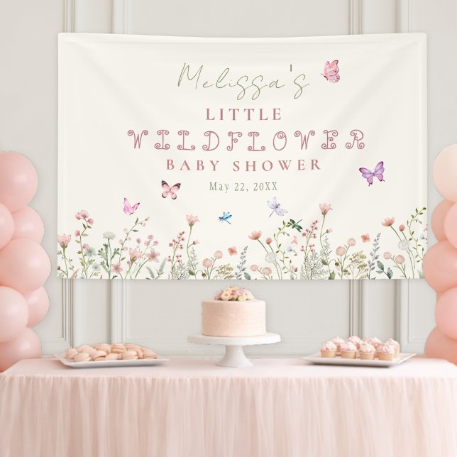 Bannière de toile de fond pour Baby Shower Petite  (Elegant wildflower baby shower setup with soft pink balloons and cake table.)