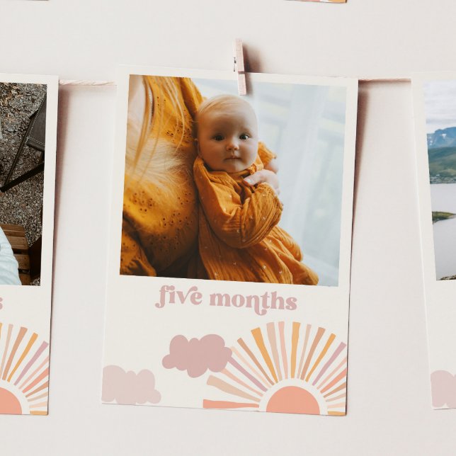 Bannière mensuelle du soleil de fille - Carte de c (Créateur téléchargé)