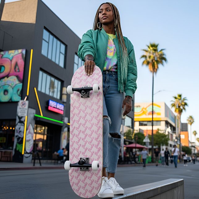Barb Skateboard (Créateur téléchargé)