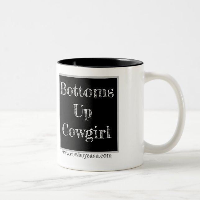 Bas vers le haut de la cow-girl Mug (Droit)