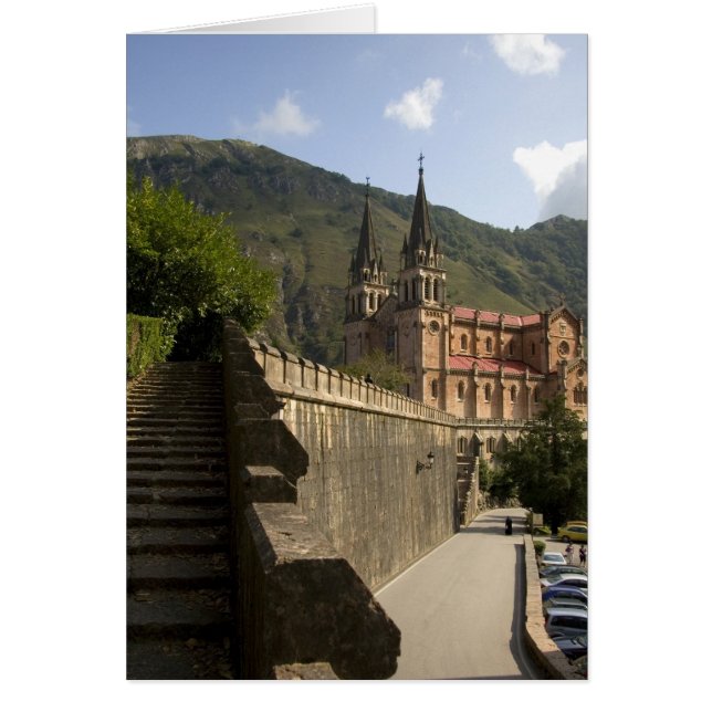 Basilique de Covadonga, nord-ouest de l'Espagne. (Devant)