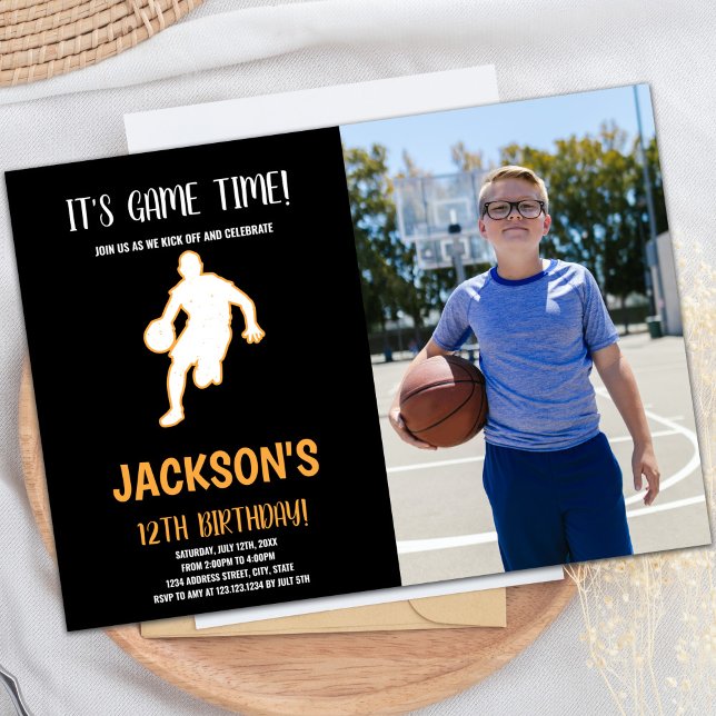 Basket-ball Jouer Anniversaire Invitation avec pho (Basketball Play Birthday Invitations with photo)