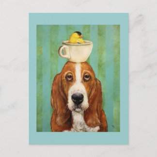Basset hound avec goldfinch dans la carte postale