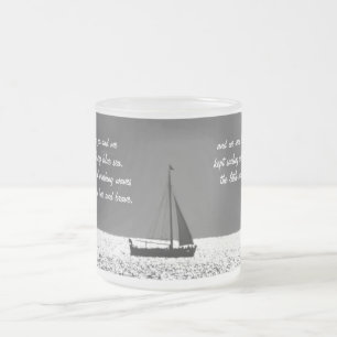 Bateau à voile à Sparkling Sea Frosted Glass Mug