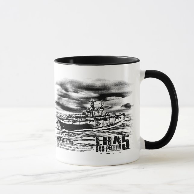 Bateau d'assaut amphibie Peleliu Mug (Droite)