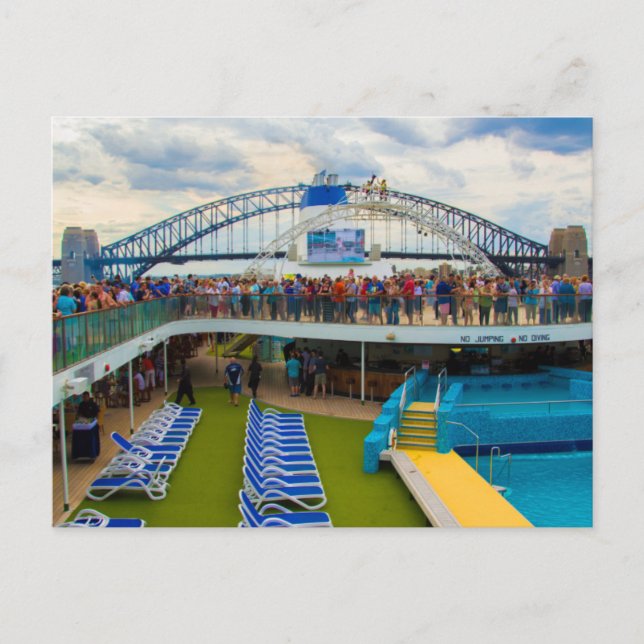 Bateau de croisière par carte postale à Sydney, Au (Devant)