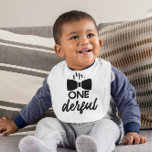 Bavoir M. ONEderful 1st Birthday Baby Bib<br><div class="desc">C'est un Bib pour le 1er anniversaire de M. ONE. 1er Anniversaire Bib,  1er Jour B,  M. ONE Deful,  M. Wonderful,  Bowtie,  Cravate,  Bowties,  Cravates de Bow,  Black White Minimal,  Nourriture Nourriture Nourriture Nourriture</div>