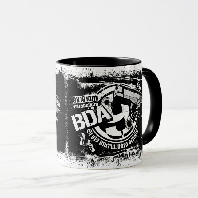 BDA 9 Mug (Devant droit)