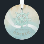 Beach House<br><div class="desc">Ce design d'ornement acrylique dans les couleurs douces de la mer et du sable vous permet d'ajouter facilement votre propre nom et texte en utilisant le modèle fourni. L'image simple de la barre de bateau sur un arrière - plan en détresse, aquarelle est mise en évidence par un accent de...</div>