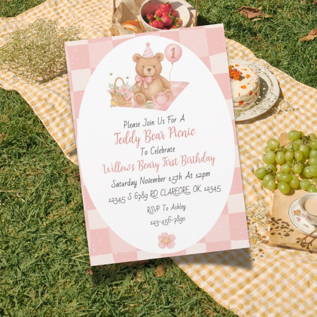 Beary rose 1er anniversaire Invitation (Teddy Bear Picnic themed first birthday invitation design with charming picnic elements.)