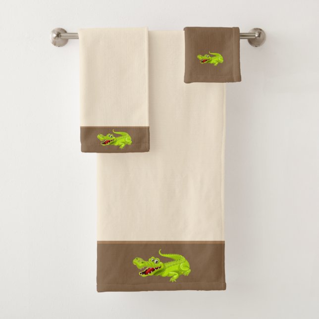 Beau crocodile sur beige et marron (En situation)