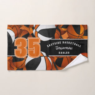 Beaucoup de boules de basket couleurs noir orange 