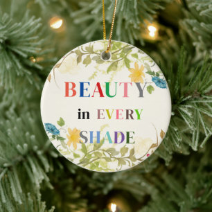 Beauté Dans Chaque Ornement En Céramique Ombragée