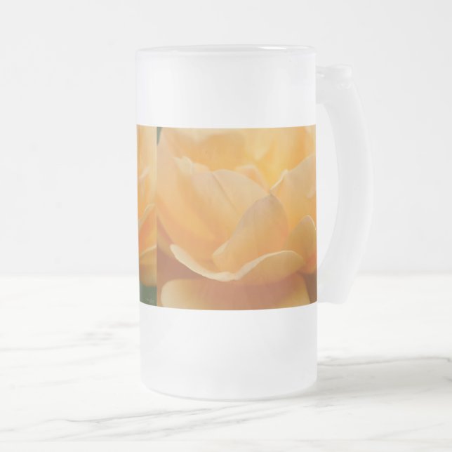 Beauté D'Un Rose De Verre Frosted Bière Mug (Devant droit)