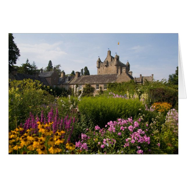 Beaux jardins et château célèbre à (Devant horizontal)