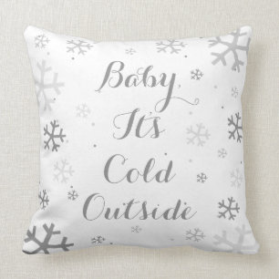 Bébé, c'est coussin extérieur froid de vacances de