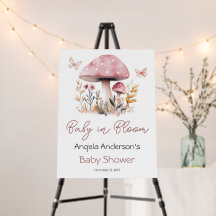 Bébé de champignons roses dans la douche en fleurs
