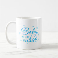 Bébé Il fait froid dehors de la tasse de café