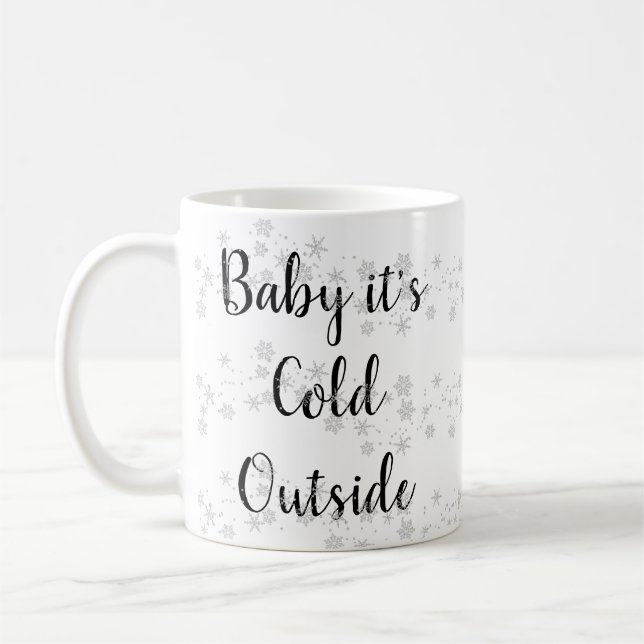 Bébé sa tasse extérieure froide (Gauche)