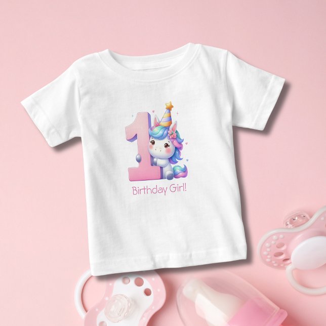 Bébé T-shirt pour la 1ère fête d'anniversaire de fille  (Unicorn 1st Birthday T-shirt for baby girl. Personalize it with her name or text)