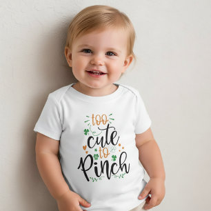 Bébé Trop mignonne pour pincer St Patrick T-shirt pour 