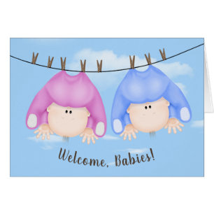 Bébés jumeaux en ligne de linge