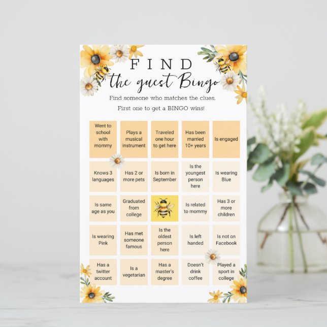 Bee Fleurs jaunes Baby shower jeu de bingo (Debout devant)