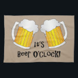 Beer O'Clock Drôle Anniversaire BBQ Serviette<br><div class="desc">Drôle teatowel imprimé avec un design humoristique de la bière O'Clock, parfait pour les amateurs de bière et les fêtards. Si vous ne pouvez pas voir le produit ou le design que vous cherchez, contactez-nous en utilisant le bouton "contacter" sous n'importe quelle description de produit pour discuter de vos exigences....</div>