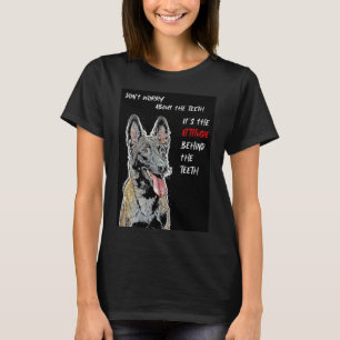 Belgique Malinois et T-shirt d'attitude