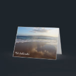Belle carte de Noël Hawaiian Beach<br><div class="desc">Pris à Big Beach sur l'île de Maui, Hawaii, la plage, les vagues et le ciel bleu souhaitent à vos amis et à votre famille un joyeux Noël ! Customisez avec votre propre libellé sur le devant et le message à l'intérieur. Rechercher des articles correspondants dans ma boutique : RusticandPaw...</div>