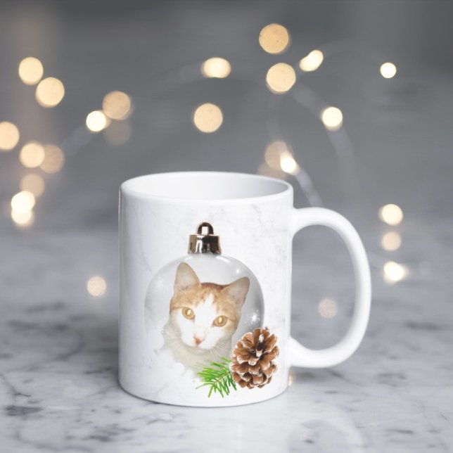 Belle chatte jaune ornement de Noël Mug (Créateur téléchargé)