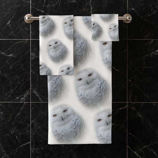 Belle, Dreamy et Serene Snowy Owl (Snowy Owl Towel Set on Black Marble Bathroom Tiled Wall Cover Photo)