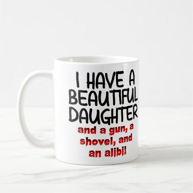 Belle Fille Pistolet Pelle Alibi Mug Drôle (Gauche)