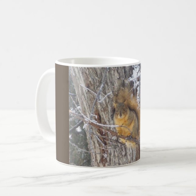 Belle Mug d'écureuil en hiver (Devant gauche)