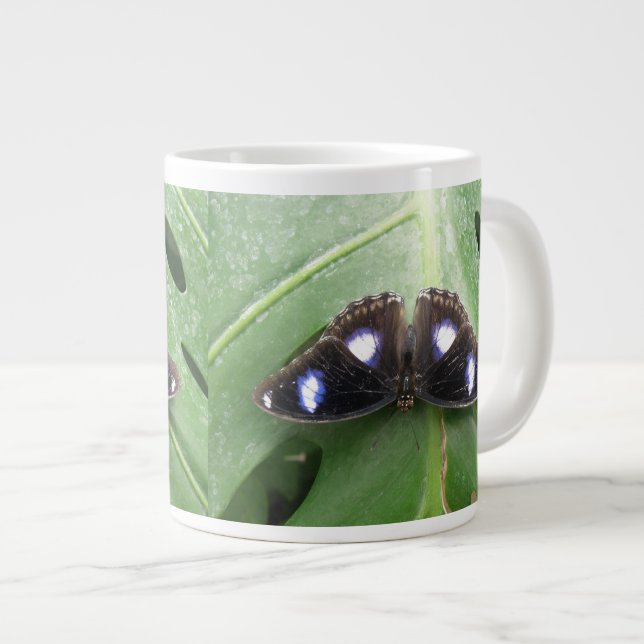 Belle Mug Papillon Bleu tacheté (Devant droit)