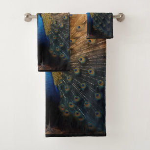 Belle serviette de paon bleu or