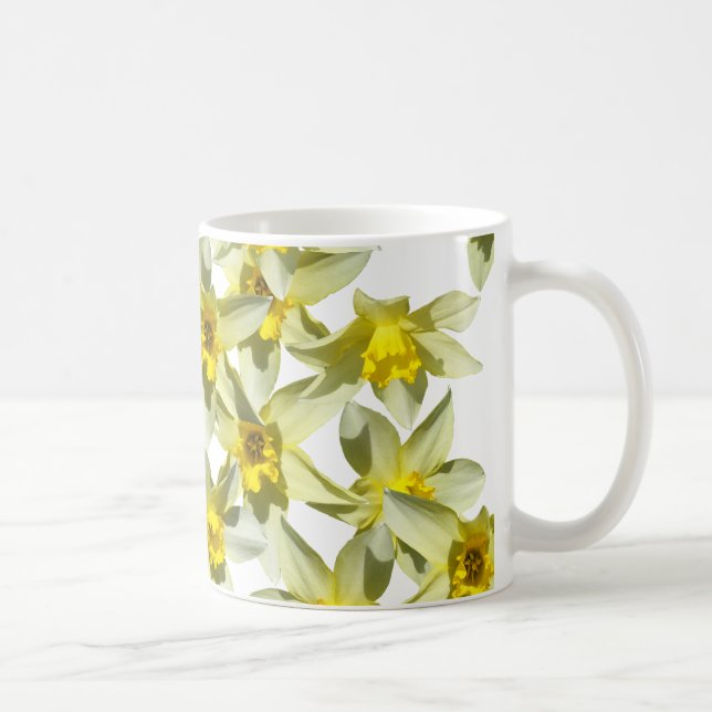 Belle tasse de classique de jonquilles (Droite)