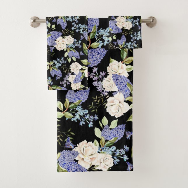 Belles Fleurs Lilac Roses violet bleu sur noir (En situation)