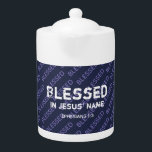 BÉNÉFICIÉ AU NOM DE JÉSUS Écriture chrétienne Bleu<br><div class="desc">Message inspirationnel basé sur Ephésiens 1:3. L'arrière - plan et l'inverse disent 'Béni' dans un motif carrelé. Tout le texte est personnalisable,  vous pouvez ainsi personnaliser avec votre message ou texte favori. S'il vous plaît envoyez-moi un courriel si vous avez des questions ou des demandes spéciales. Éléments correspondants disponibles.</div>