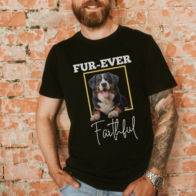 Bernese Lovers, Bernese Mountain Dog T-Shirt (Créateur téléchargé)