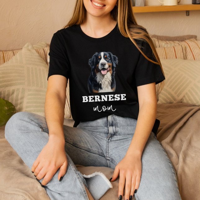 Bernese Lovers Mom, Bernese Mountain Dog T-Shirt (Créateur téléchargé)